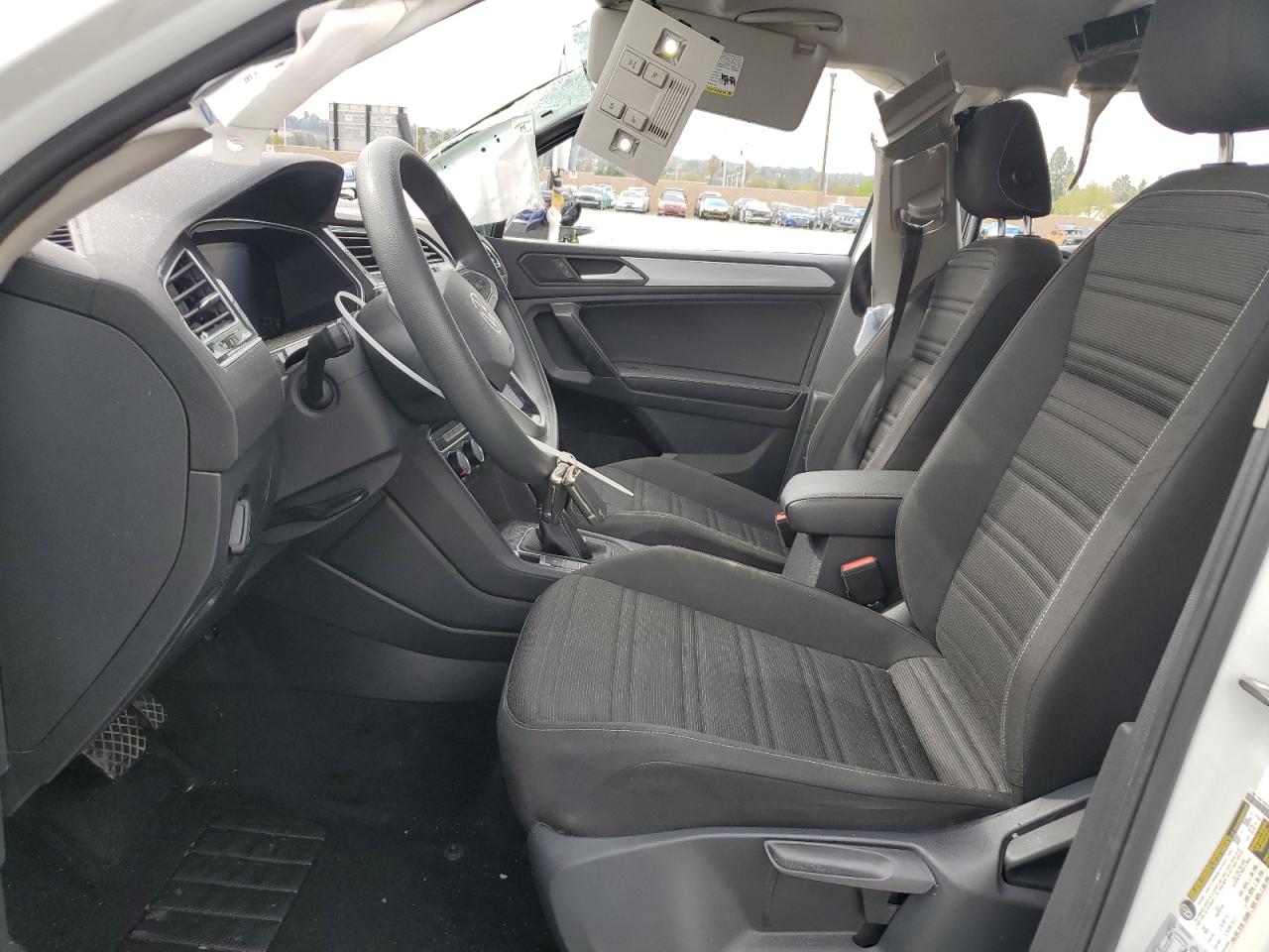 3VV1B7AX4NM013665 2022 Volkswagen Tiguan S