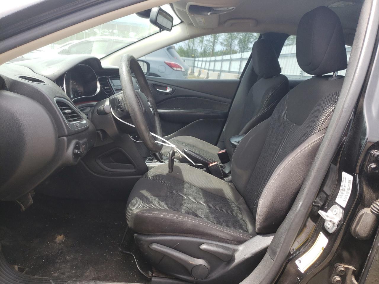 1C3CDFBB3FD222718 2015 Dodge Dart Sxt