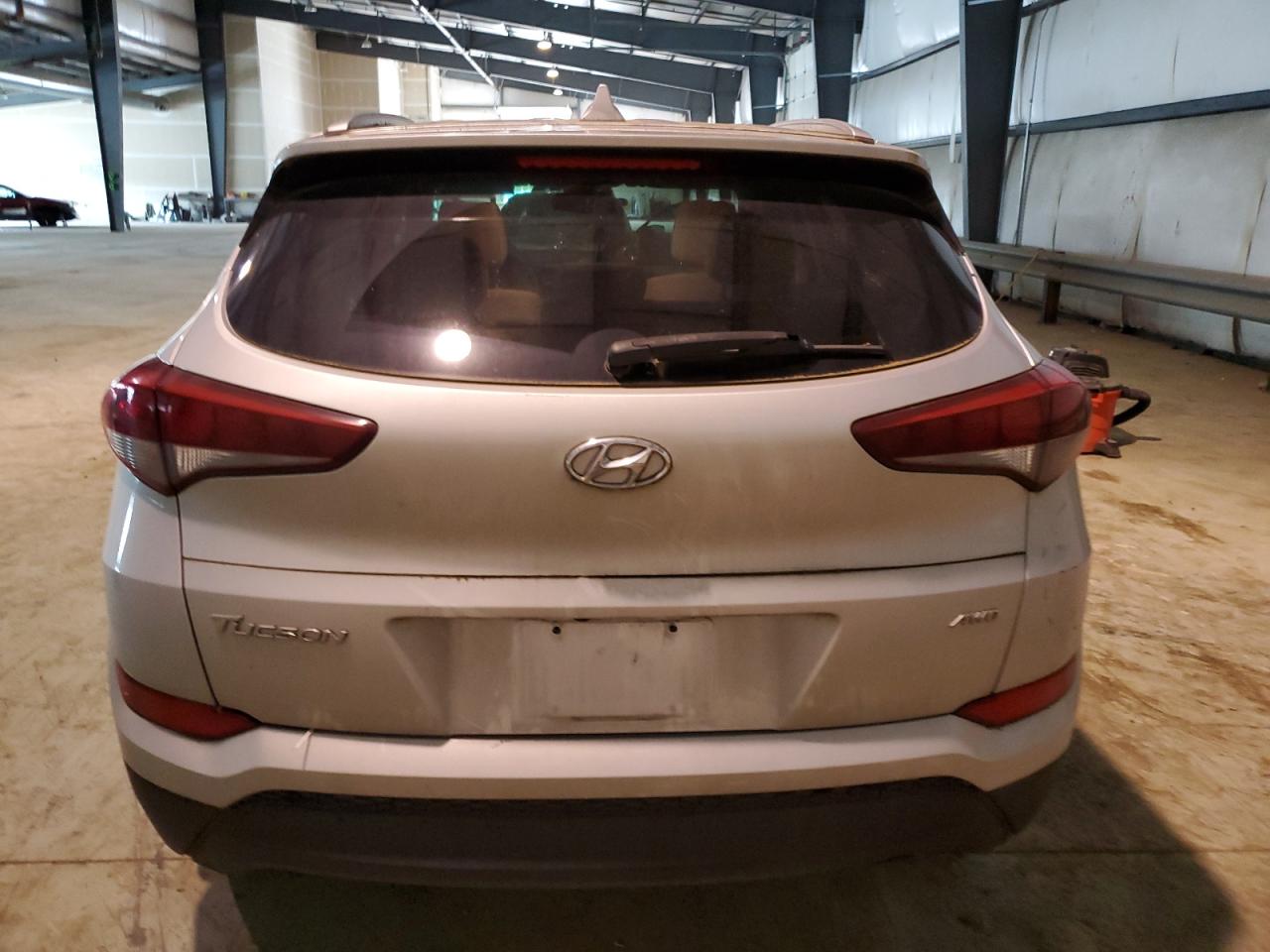 2018 Hyundai Tucson Sel vin: KM8J3CA46JU767114