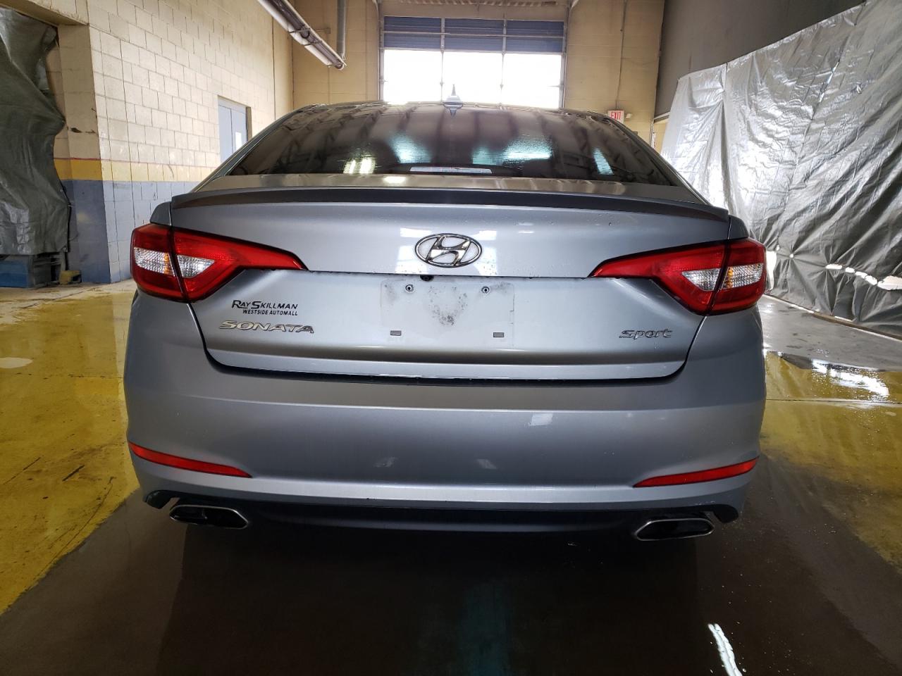 5NPE34AF2FH050885 2015 Hyundai Sonata Sport