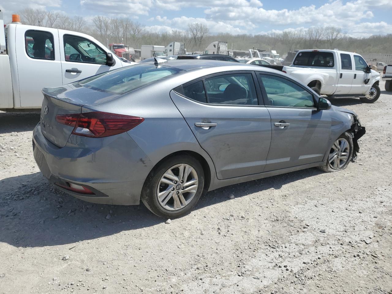 5NPD84LF8KH406597 2019 Hyundai Elantra Sel