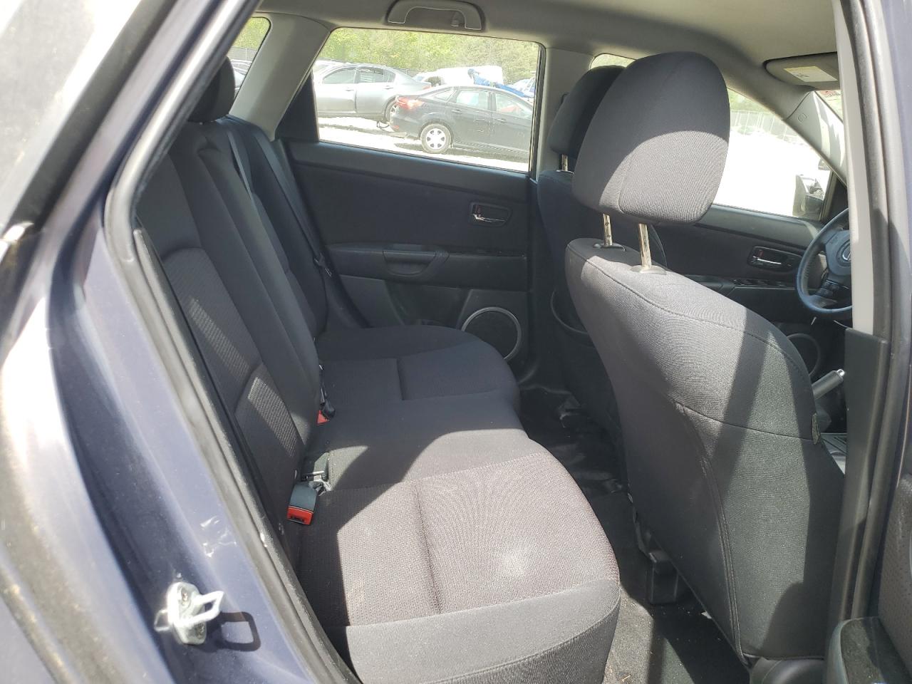 JM1BK344281185207 2008 Mazda 3 Hatchback