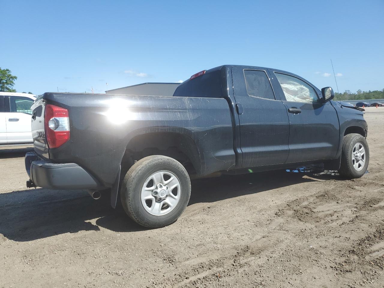 2019 Toyota Tundra Double Cab Sr/Sr5 vin: 5TFRM5F17KX142722