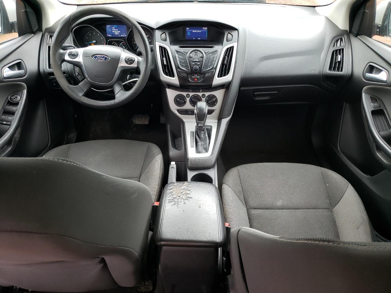 1FADP3F2XEL301572 2014 Ford Focus Se