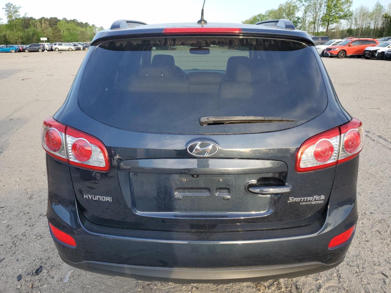 5XYZKDAG9BG053958 2011 Hyundai Santa Fe Limited