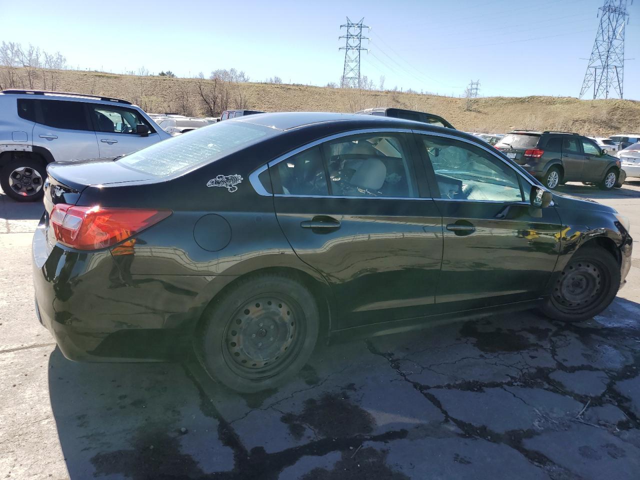 4S3BNAA61F3011468 2015 Subaru Legacy 2.5I