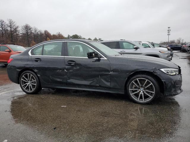 3MW5R7J02L8B15399 BMW 3 Series 330XI 4