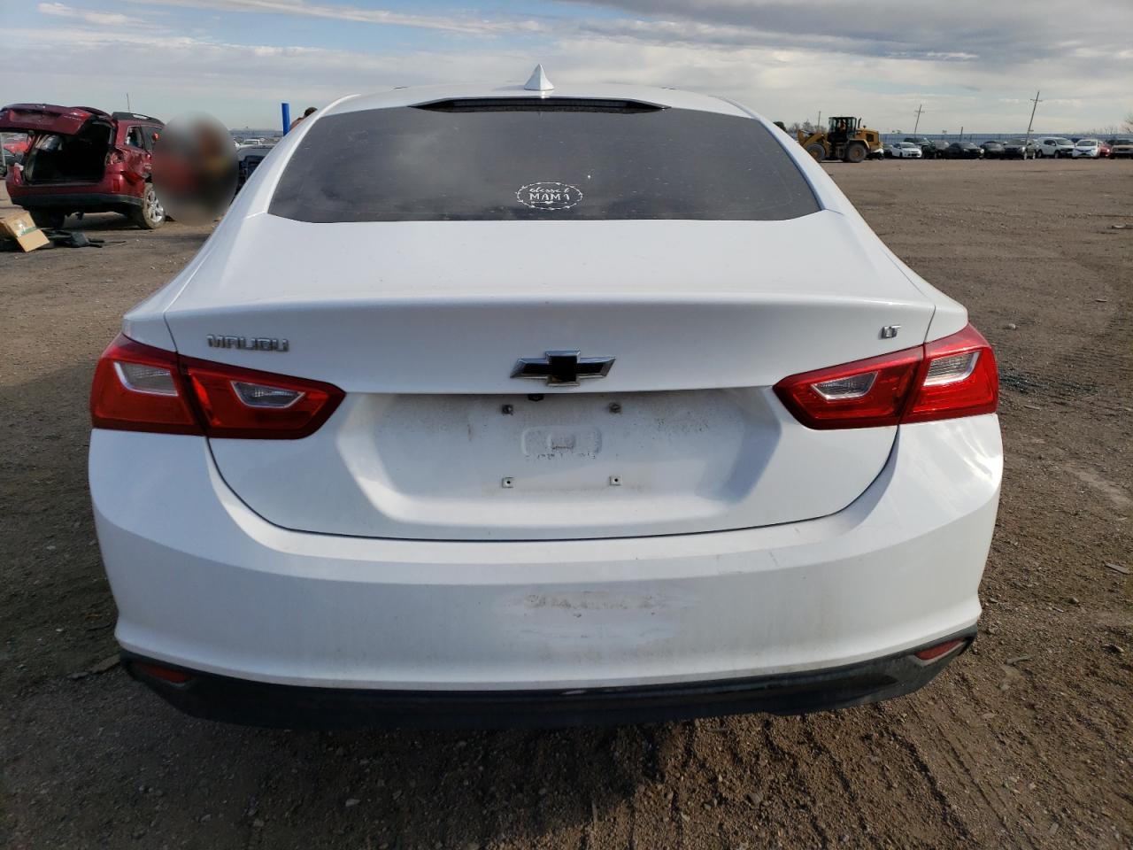 1G1ZD5ST9JF236444 2018 Chevrolet Malibu Lt