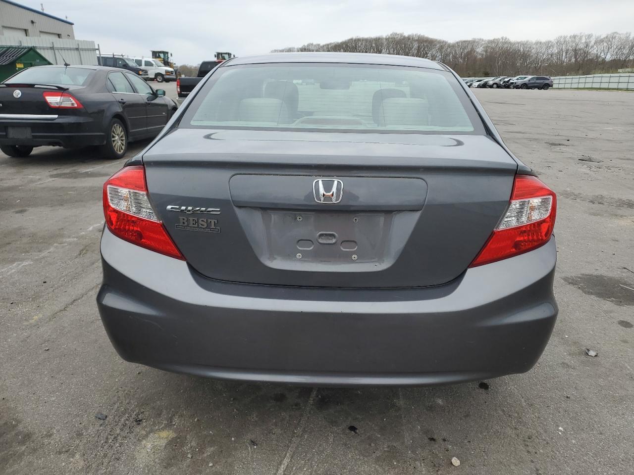 2HGFB2F58CH320915 2012 Honda Civic Lx