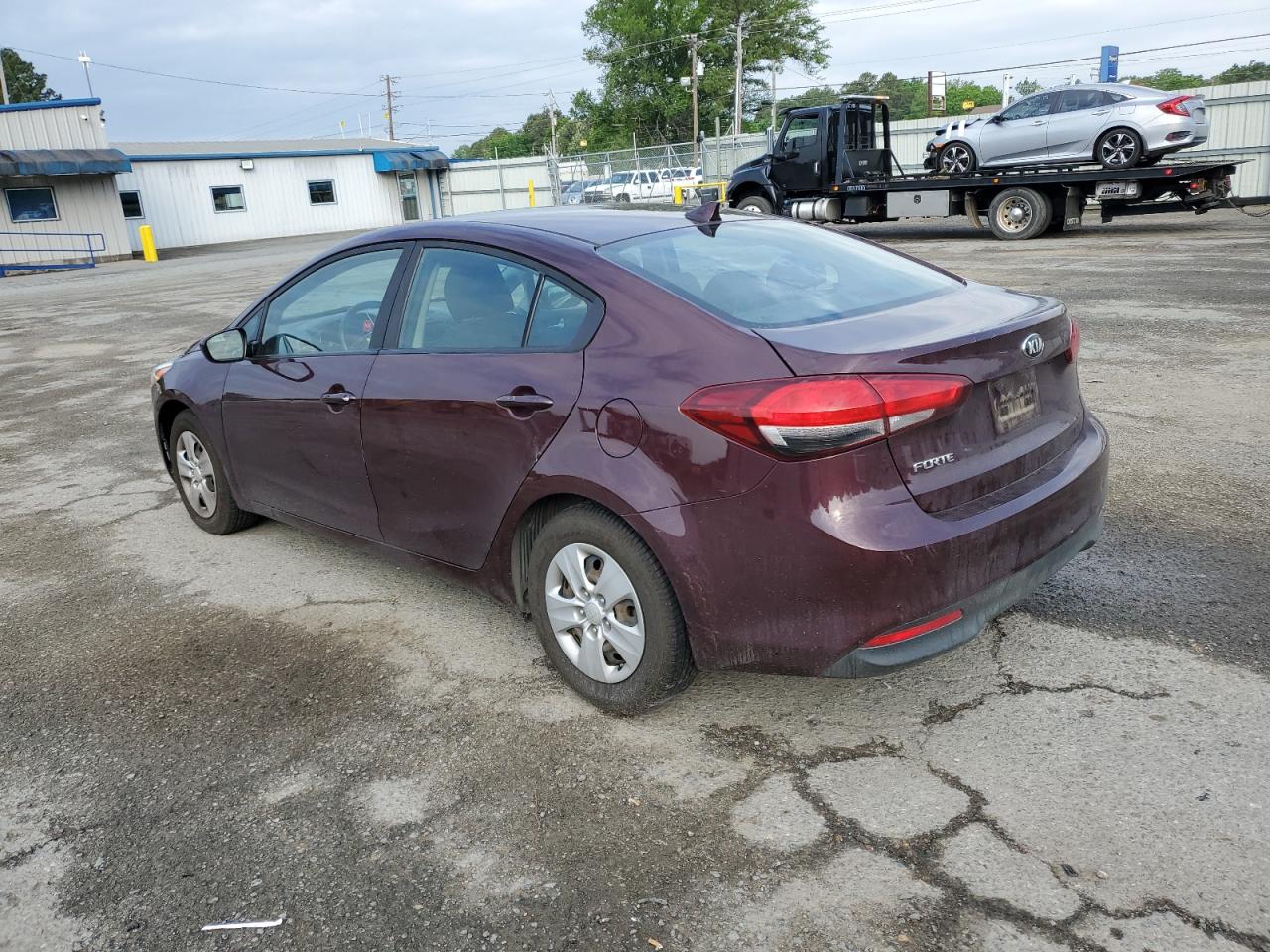 3KPFK4A74HE134262 2017 Kia Forte Lx