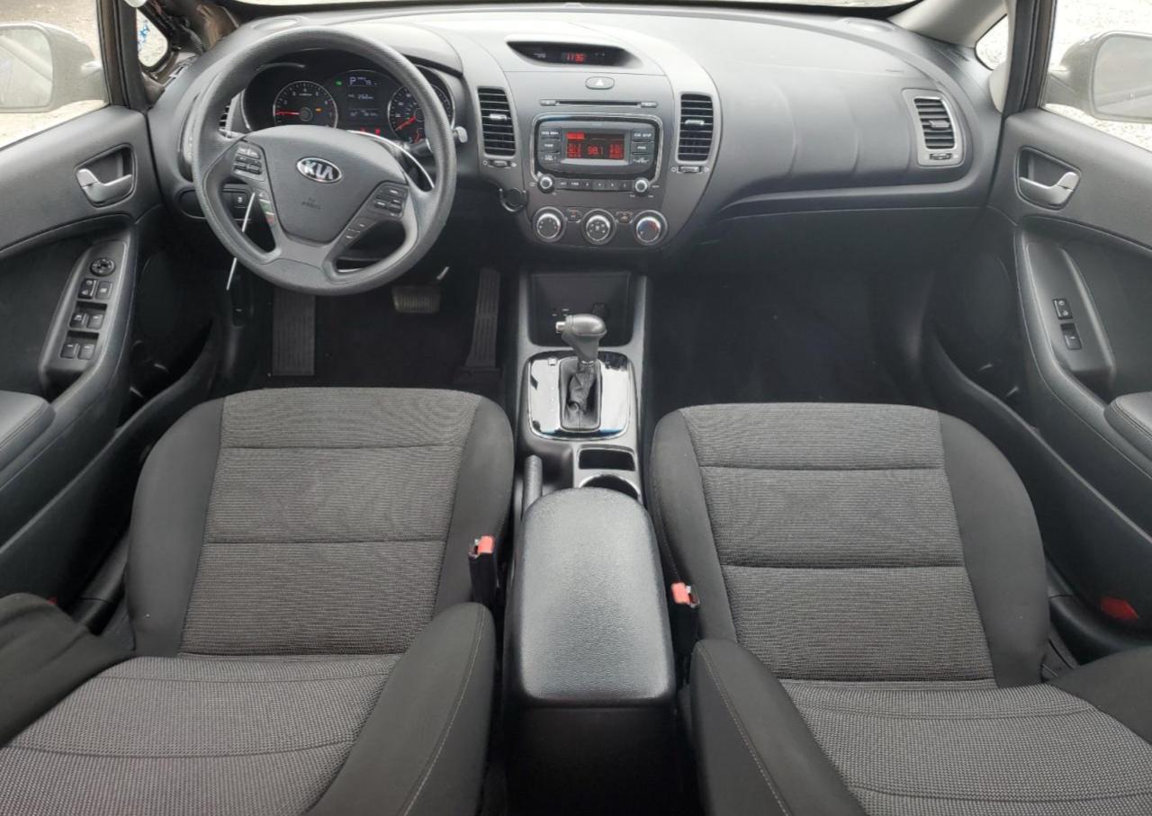 3KPFK4A76JE227306 2018 Kia Forte Lx