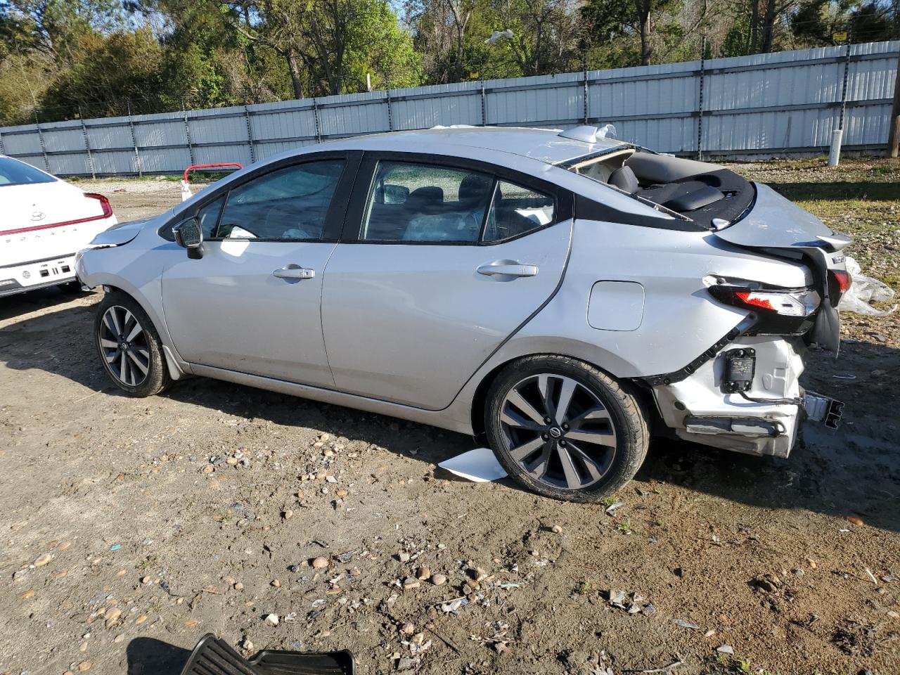 3N1CN8FV5LL910169 2020 Nissan Versa Sr