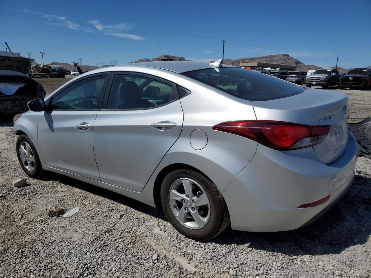 2015 Hyundai Elantra Se vin: 5NPDH4AE2FH616144