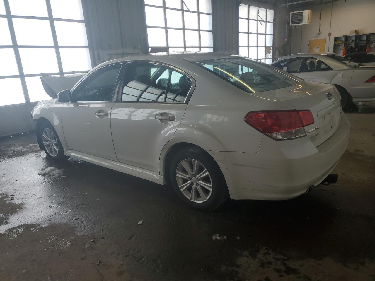 4S3BMBC60B3224184 2011 Subaru Legacy 2.5I Premium