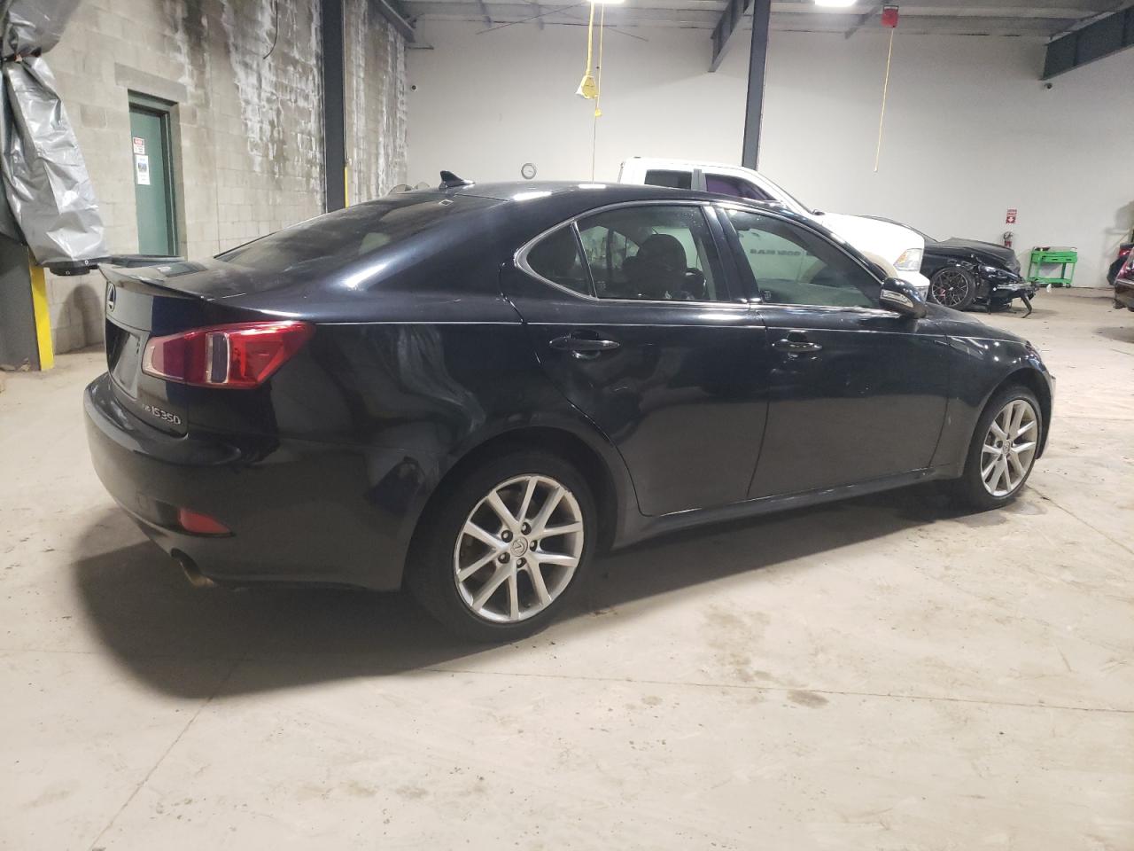 2012 Lexus Is 350 vin: JTHCE5C22C5002668