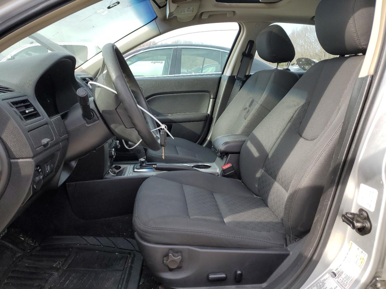 3FAHP0HA9CR330385 2012 Ford Fusion Se