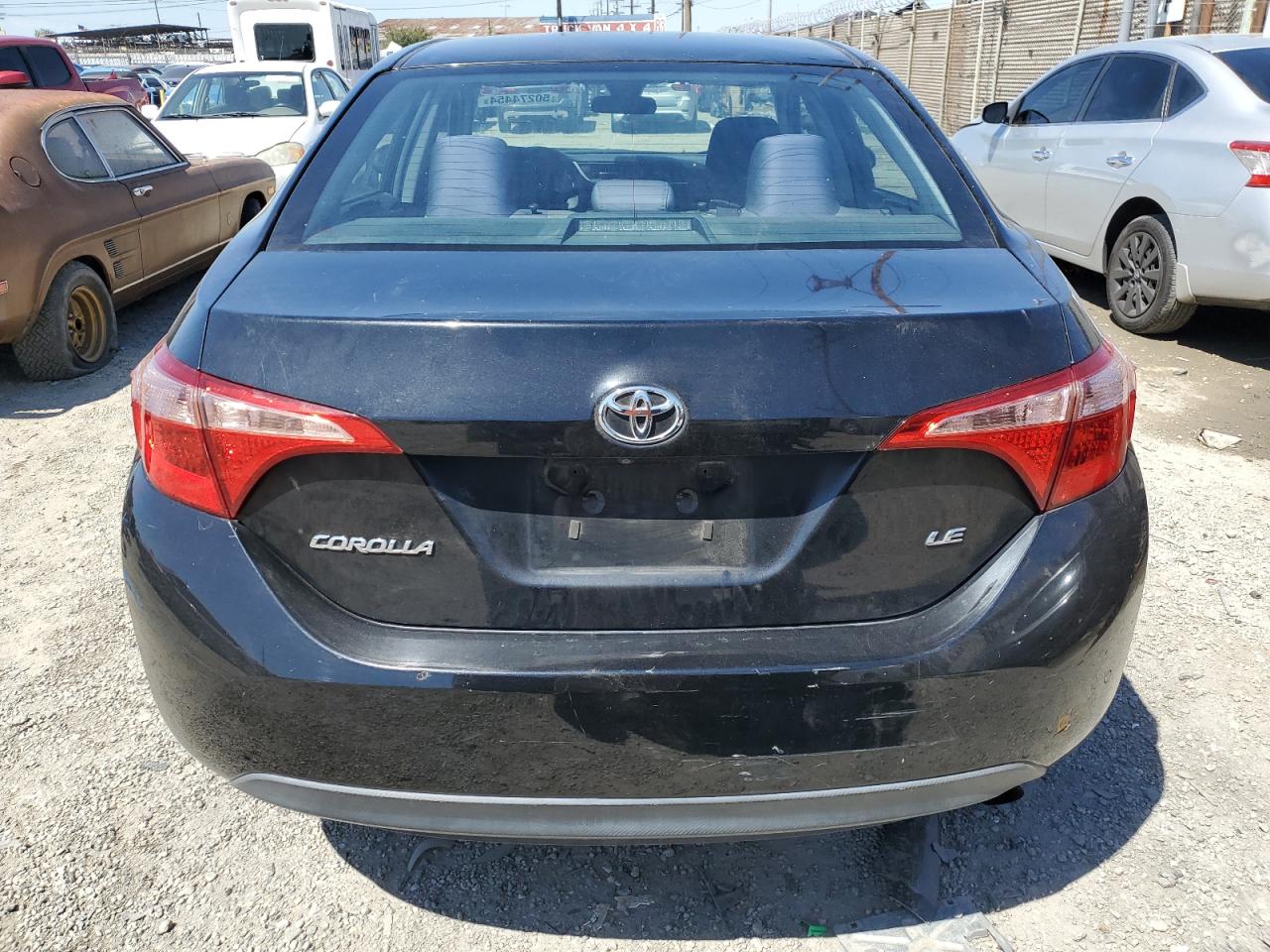 2017 Toyota Corolla L vin: 5YFBURHE8HP664694