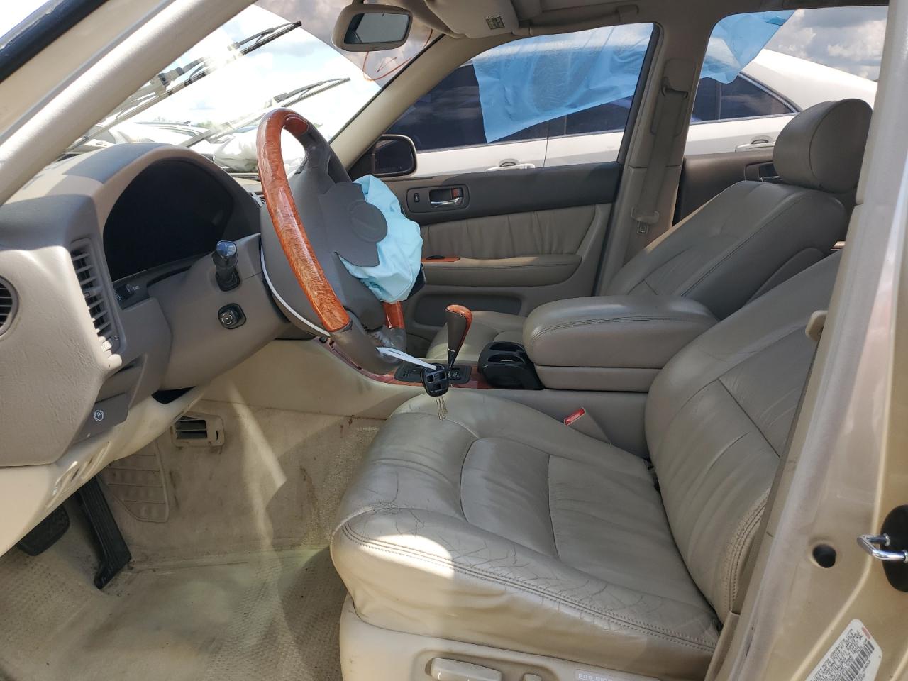 JT8BH28F2Y0172739 2000 Lexus Ls 400