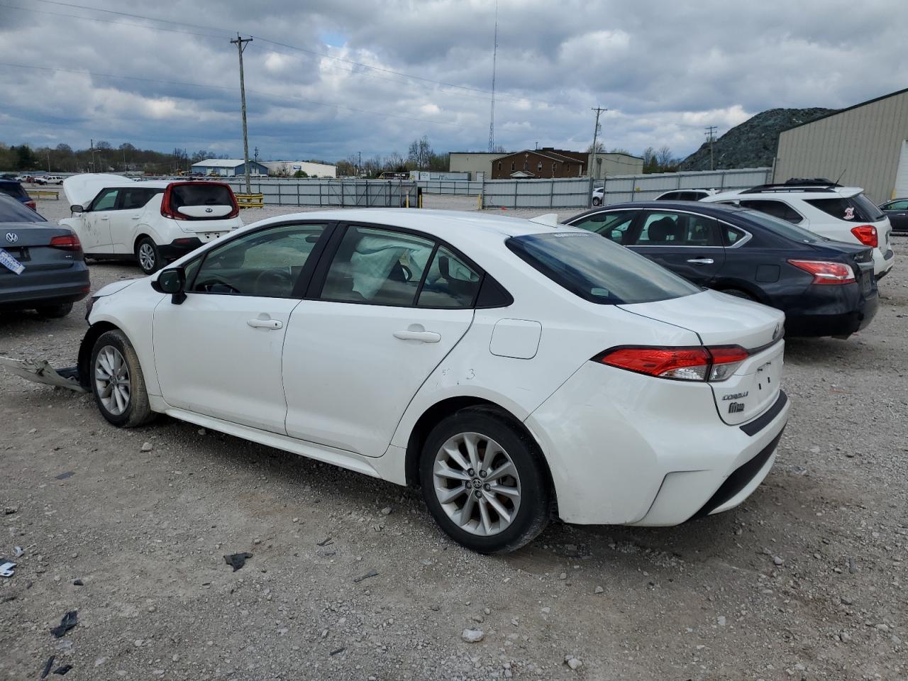 2021 Toyota Corolla Le vin: JTDVPMAEXMJ131424