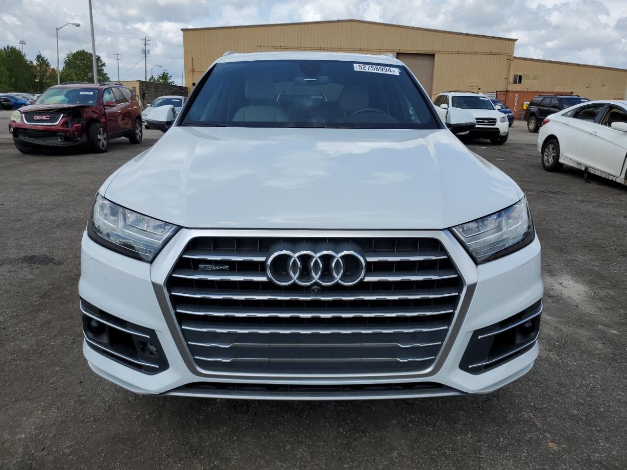 WA1LAAF73JD042736 2018 Audi Q7 Premium Plus