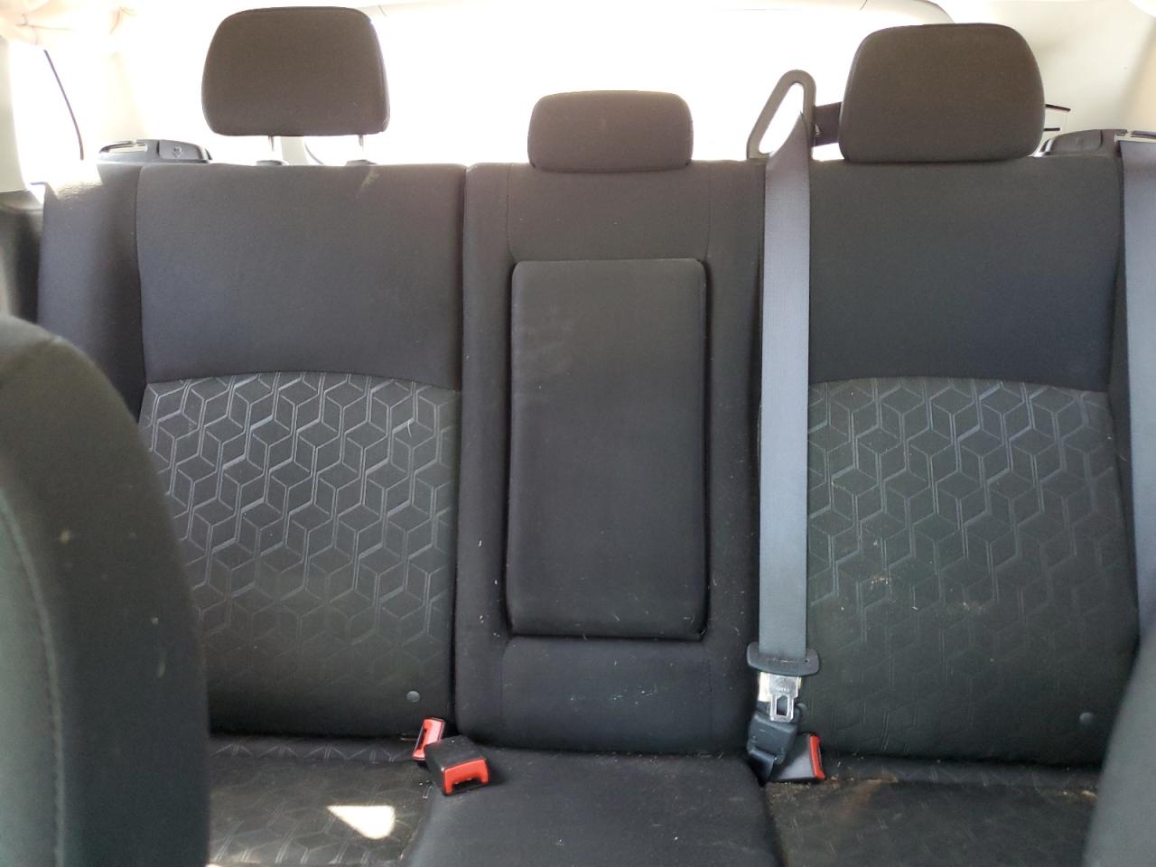 MITSUBISHI OUTLANDER SE