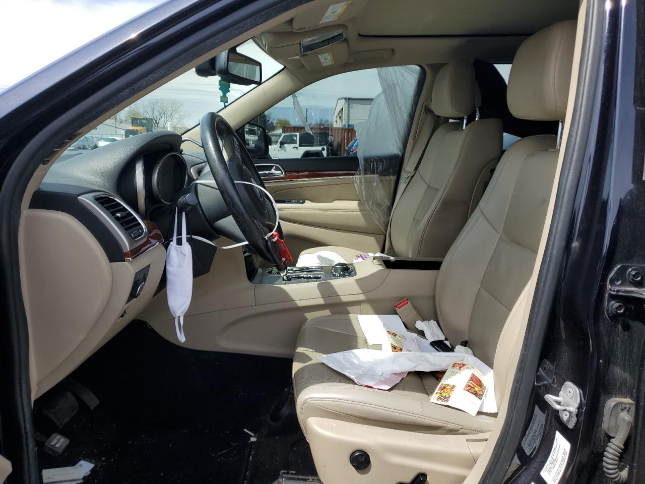 1J4RR5GG3BC521514 2011 Jeep Grand Cherokee Limited