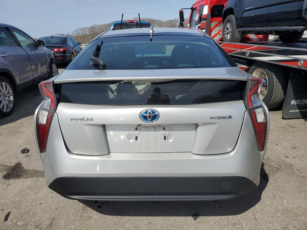 JTDKBRFU5G3005026 2016 Toyota Prius