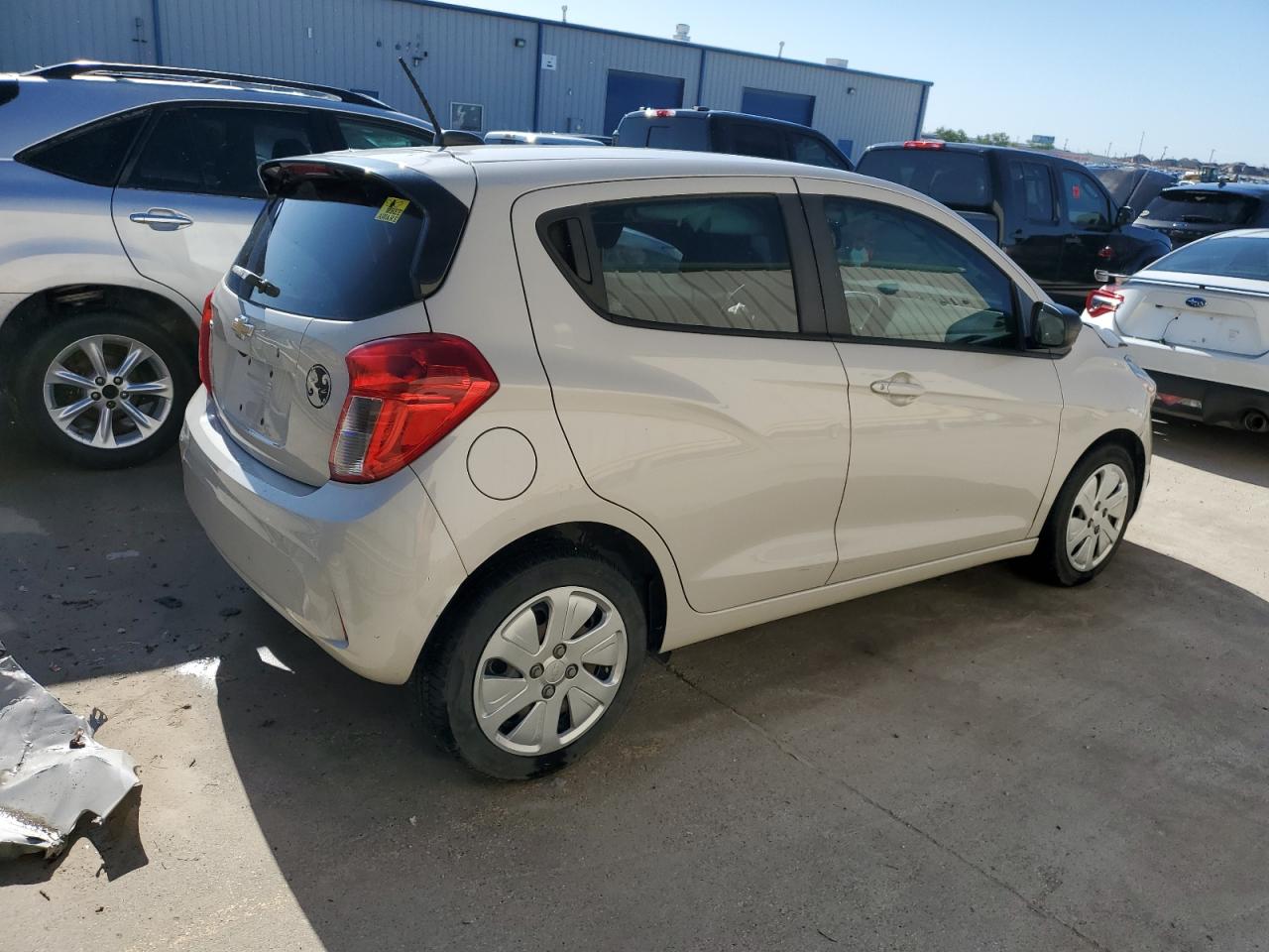 KL8CB6SA4HC840690 2017 Chevrolet Spark Ls