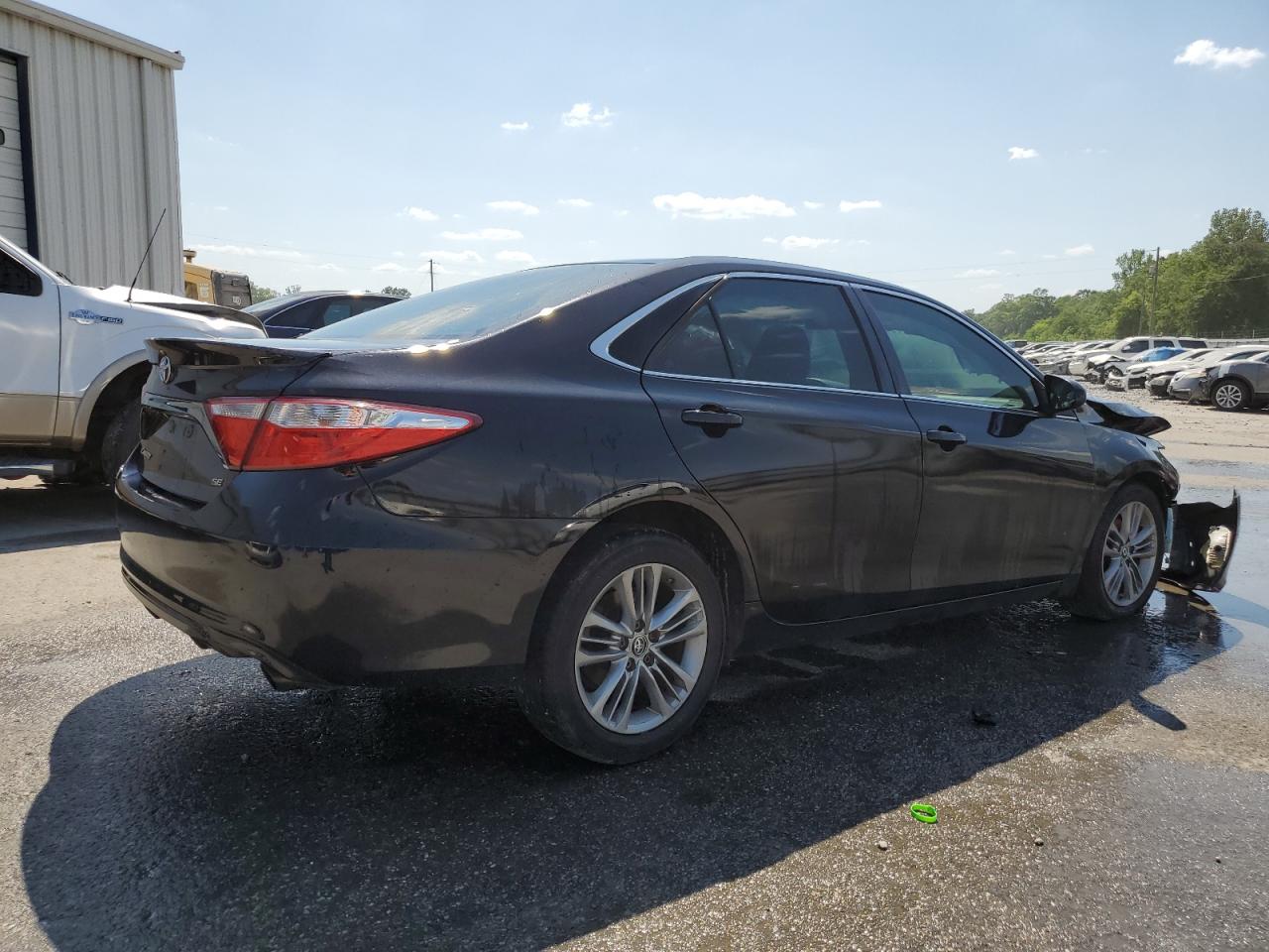 4T1BF1FK7FU057170 2015 Toyota Camry Le