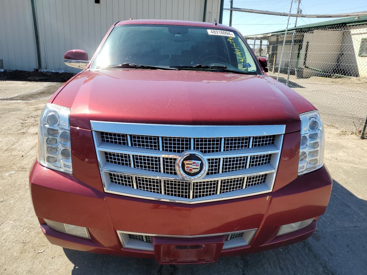 1GYUKDEF2AR186339 2010 Cadillac Escalade Platinum