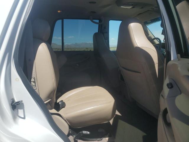 2000 Ford Expedition Eddie Bauer VIN: 1FMEU17L9YLB12043 Lot: 50906754