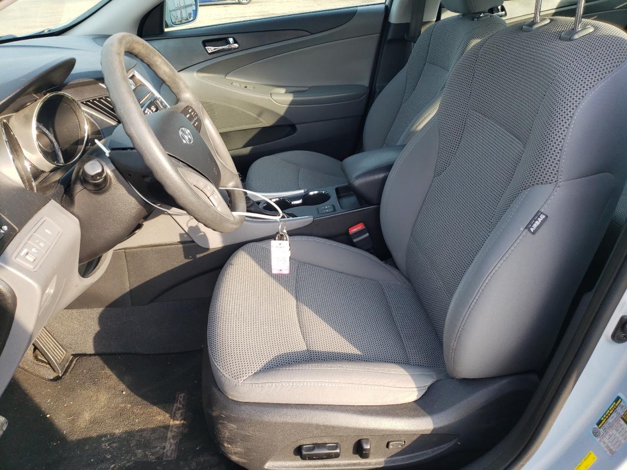 5NPEB4AC6DH700209 2013 Hyundai Sonata Gls