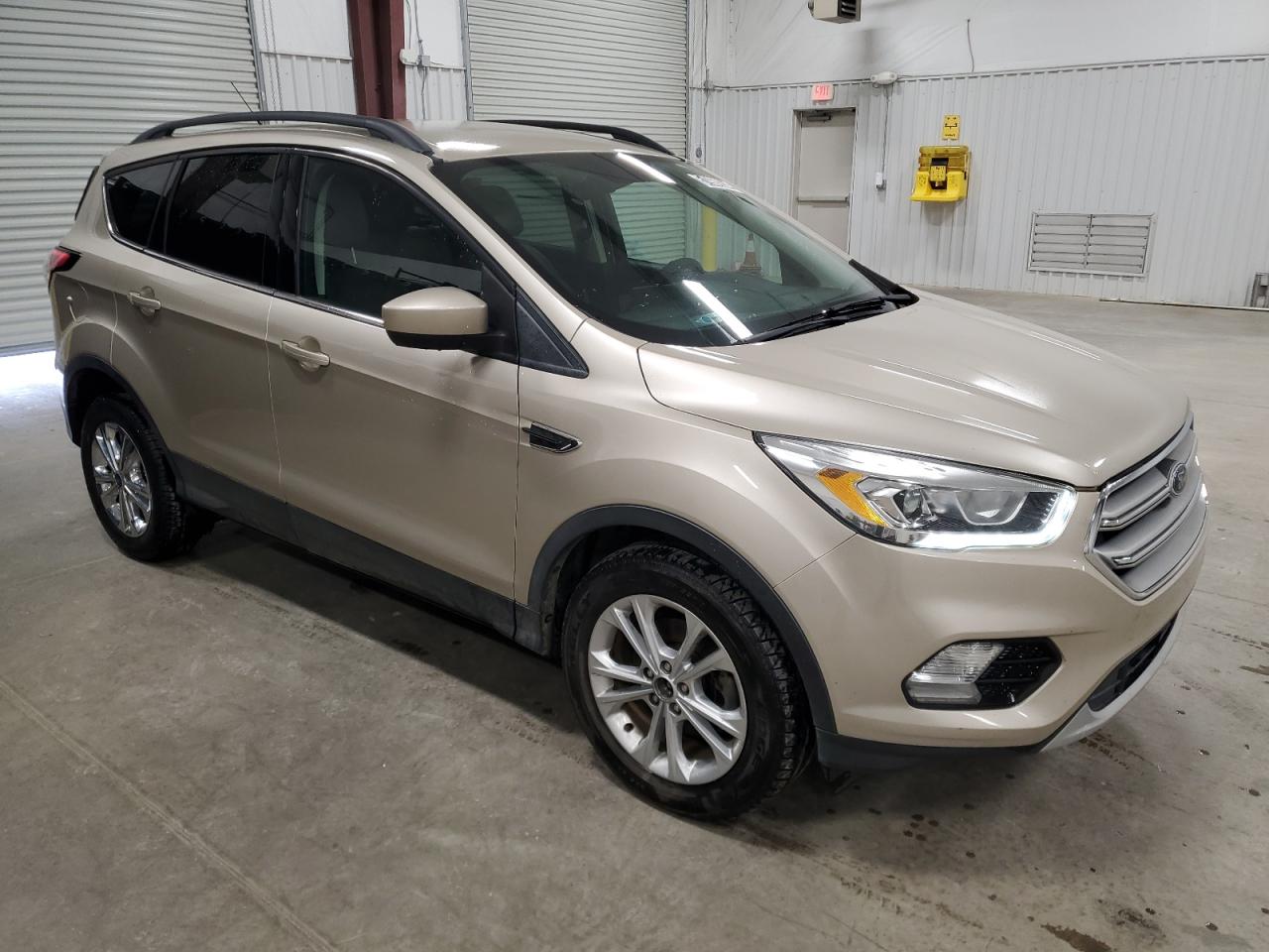 1FMCU0GD1HUB82785 2017 Ford Escape Se