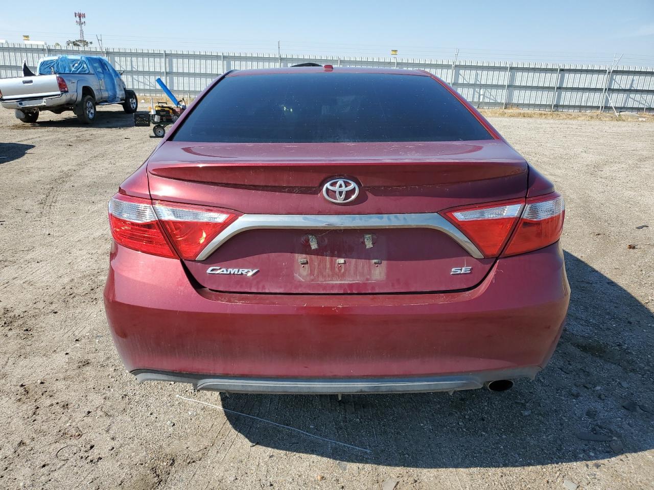 4T1BF1FK8GU610037 2016 Toyota Camry Le