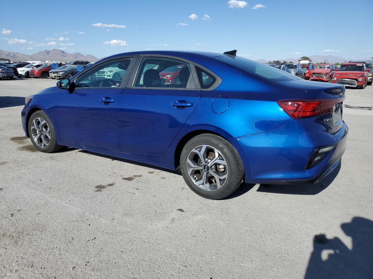 3KPF24AD2ME370196 2021 Kia Forte Fe