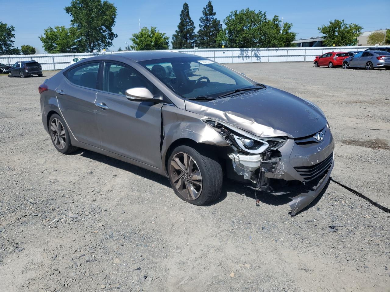 5NPDH4AE1FH569284 2015 Hyundai Elantra Se