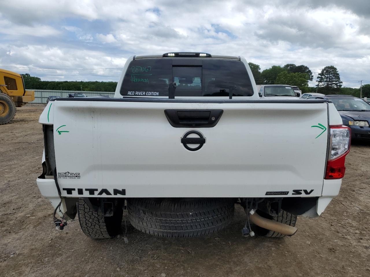 1N6AA1E6XJN541269 2018 Nissan Titan Sv