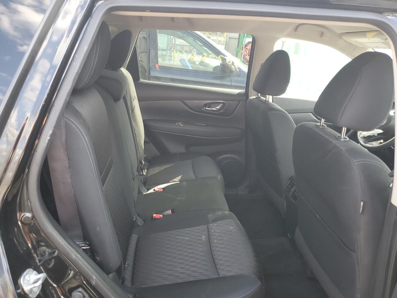 KNMAT2MV5KP553332 2019 Nissan Rogue S