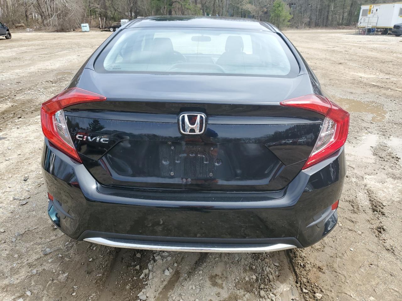 2019 Honda Civic Lx vin: 2HGFC2F64KH561178