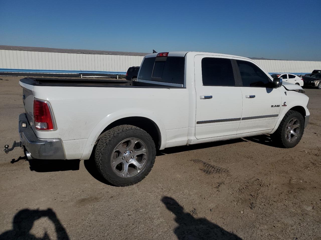 2015 Ram 1500 Laramie vin: 1C6RR7VM4FS713263