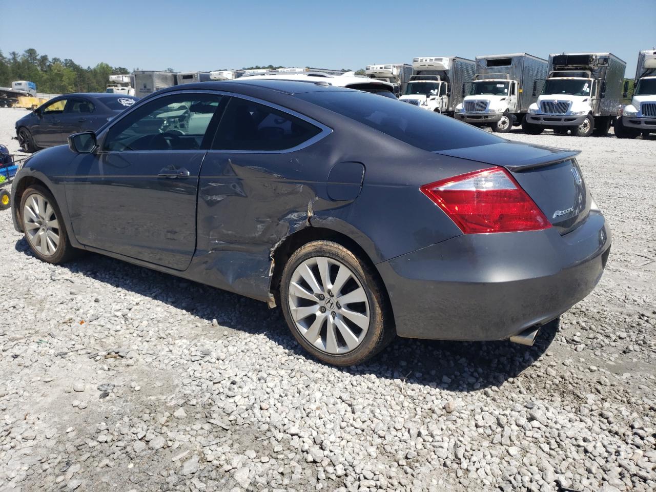 1HGCS2B89AA001926 2010 Honda Accord Exl