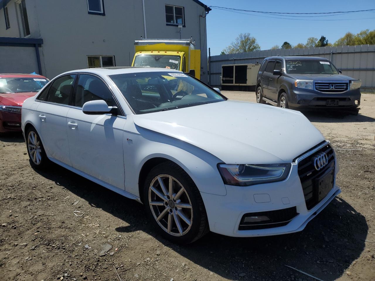 WAUBFAFL3FN007001 2015 Audi A4 Premium