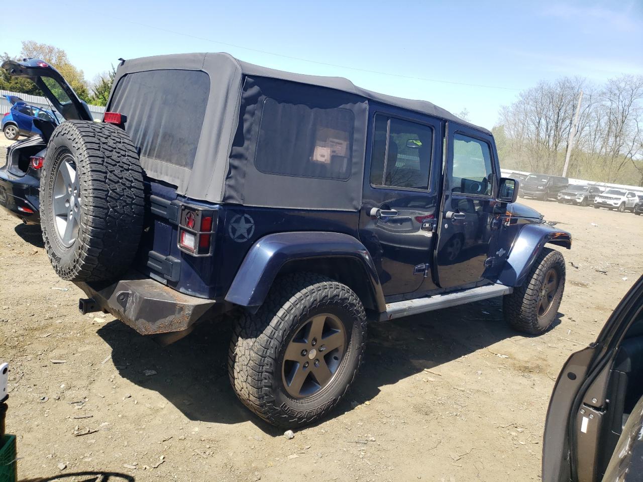 2013 Jeep Wrangler Unlimited Sport vin: 1C4HJWDG5DL591053