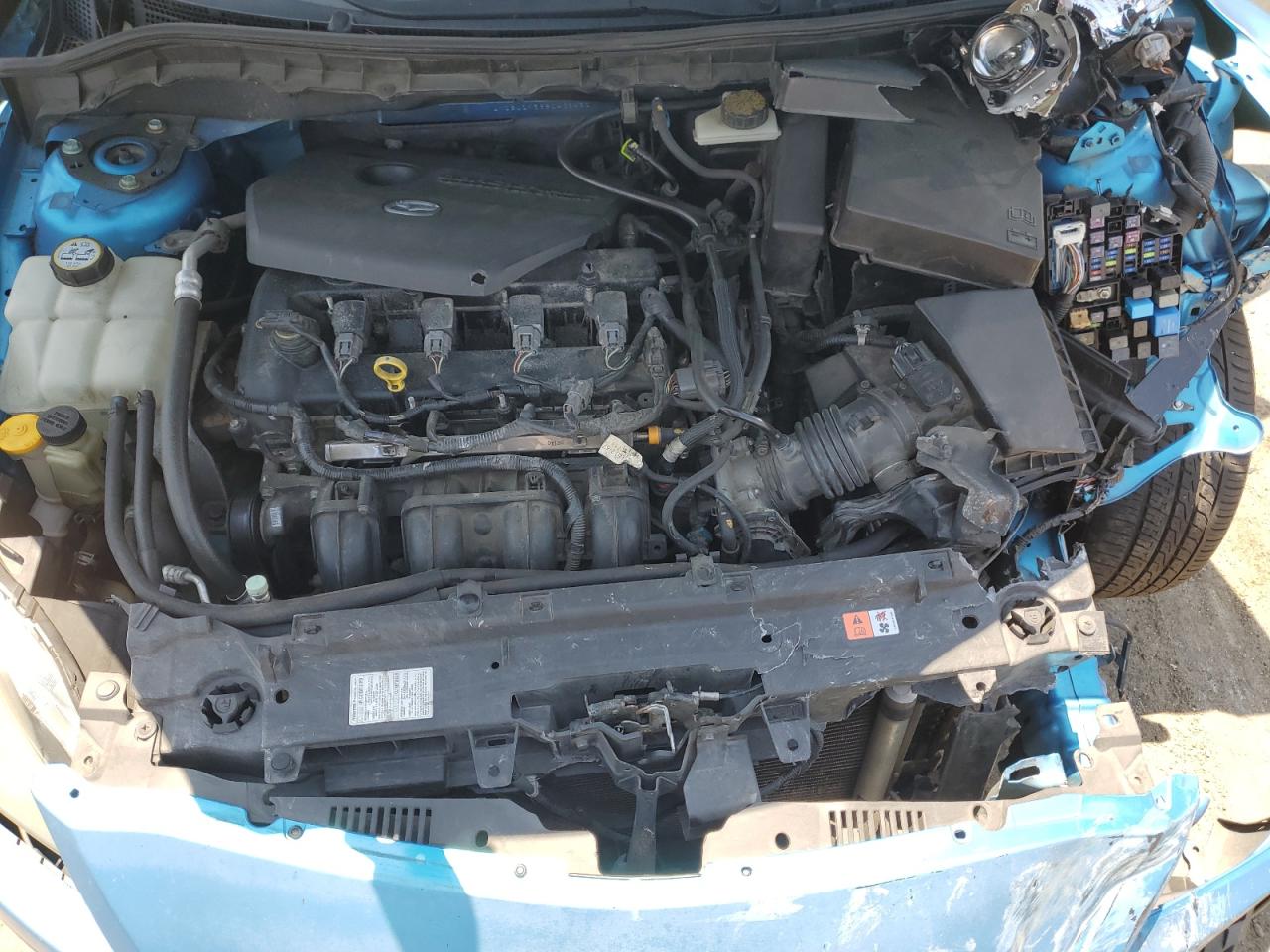 JM1BL1K56B1408451 2011 Mazda 3 S