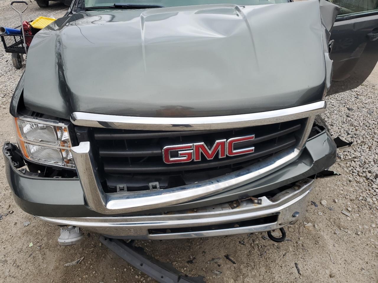 1GTR2VEA4BZ106403 2011 GMC Sierra K1500 Sle