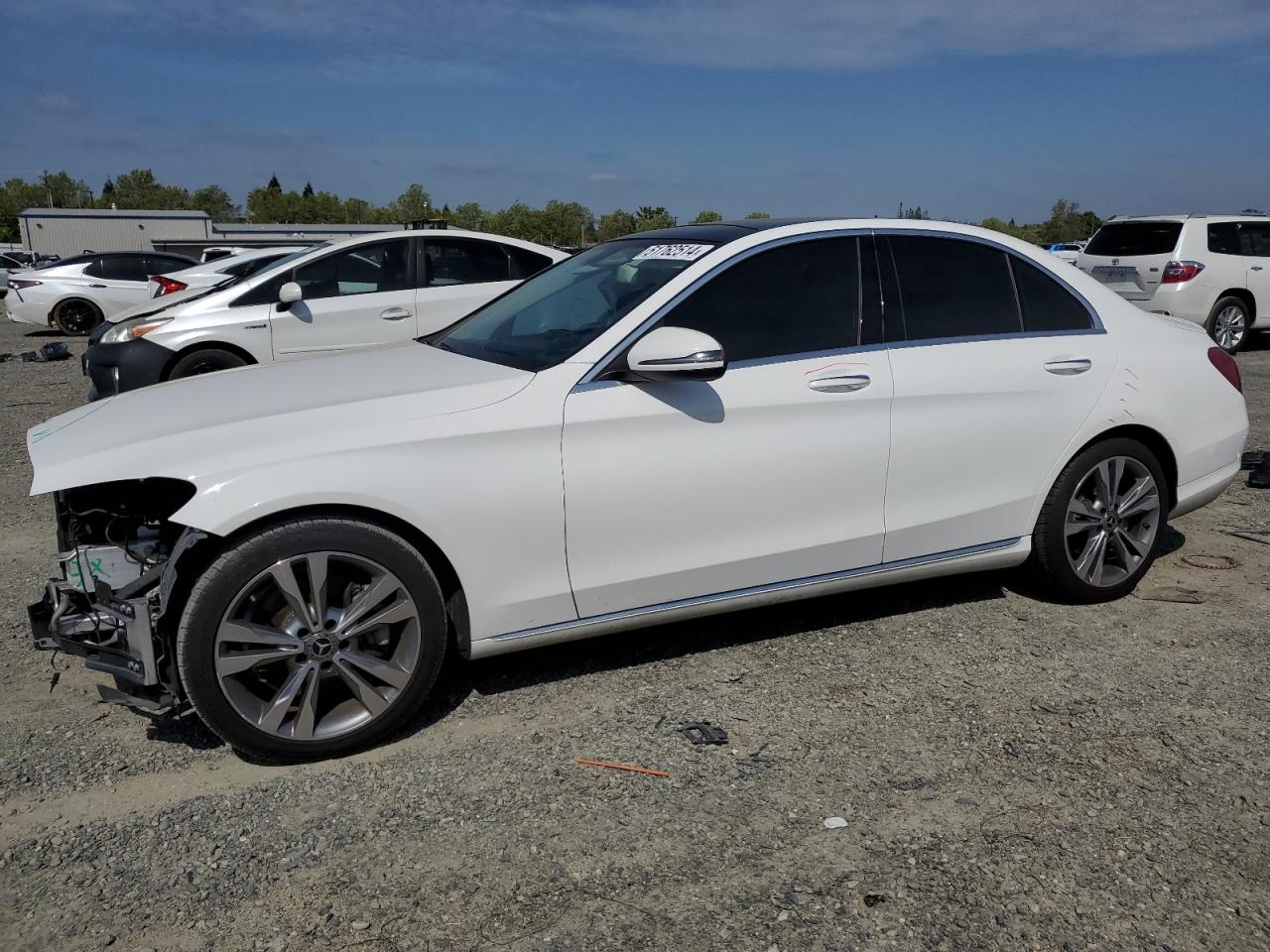 55SWF4JBXHU233461 2017 Mercedes-Benz C 300