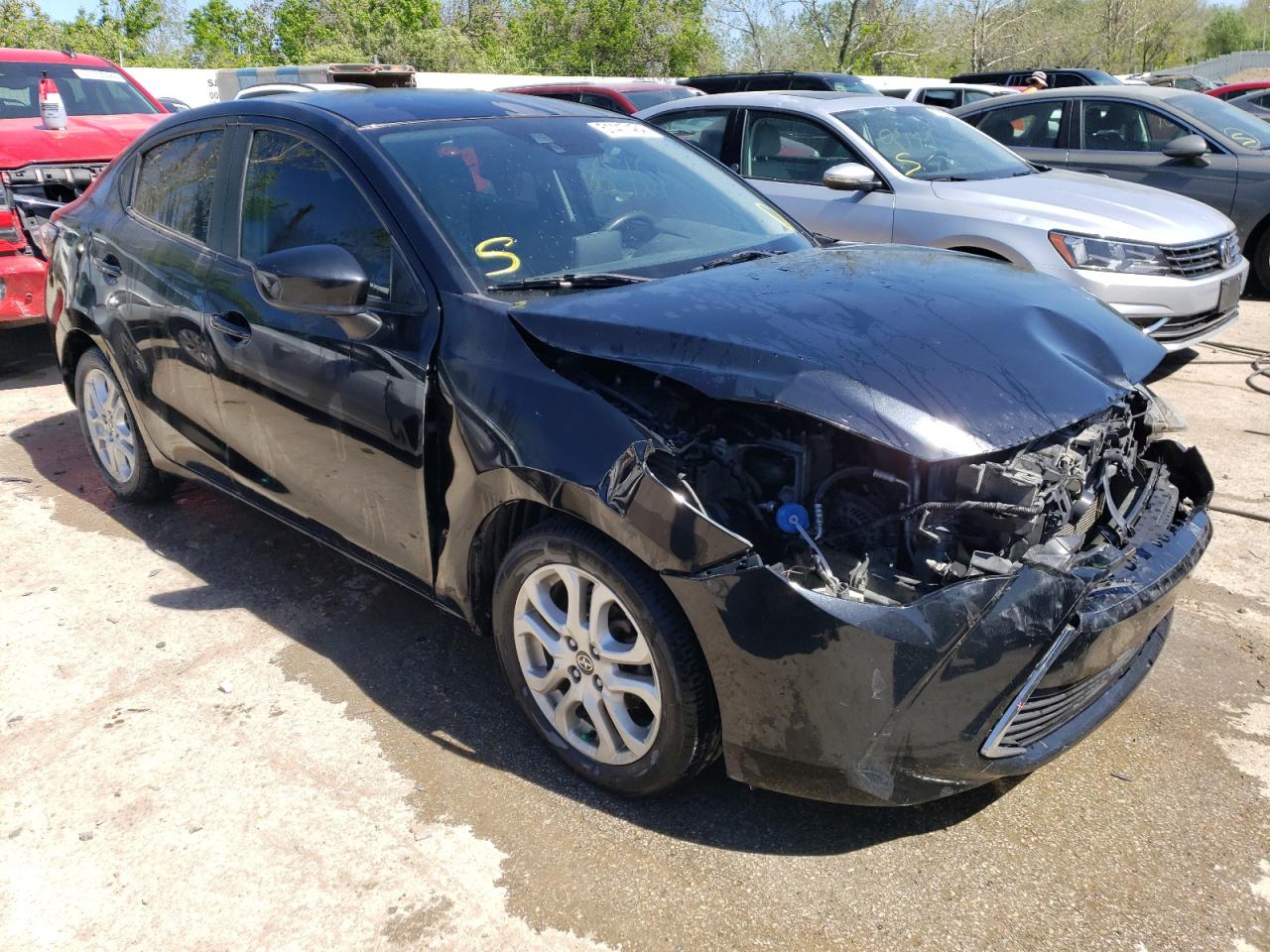 3MYDLBZV8GY123856 2016 Toyota Scion Ia