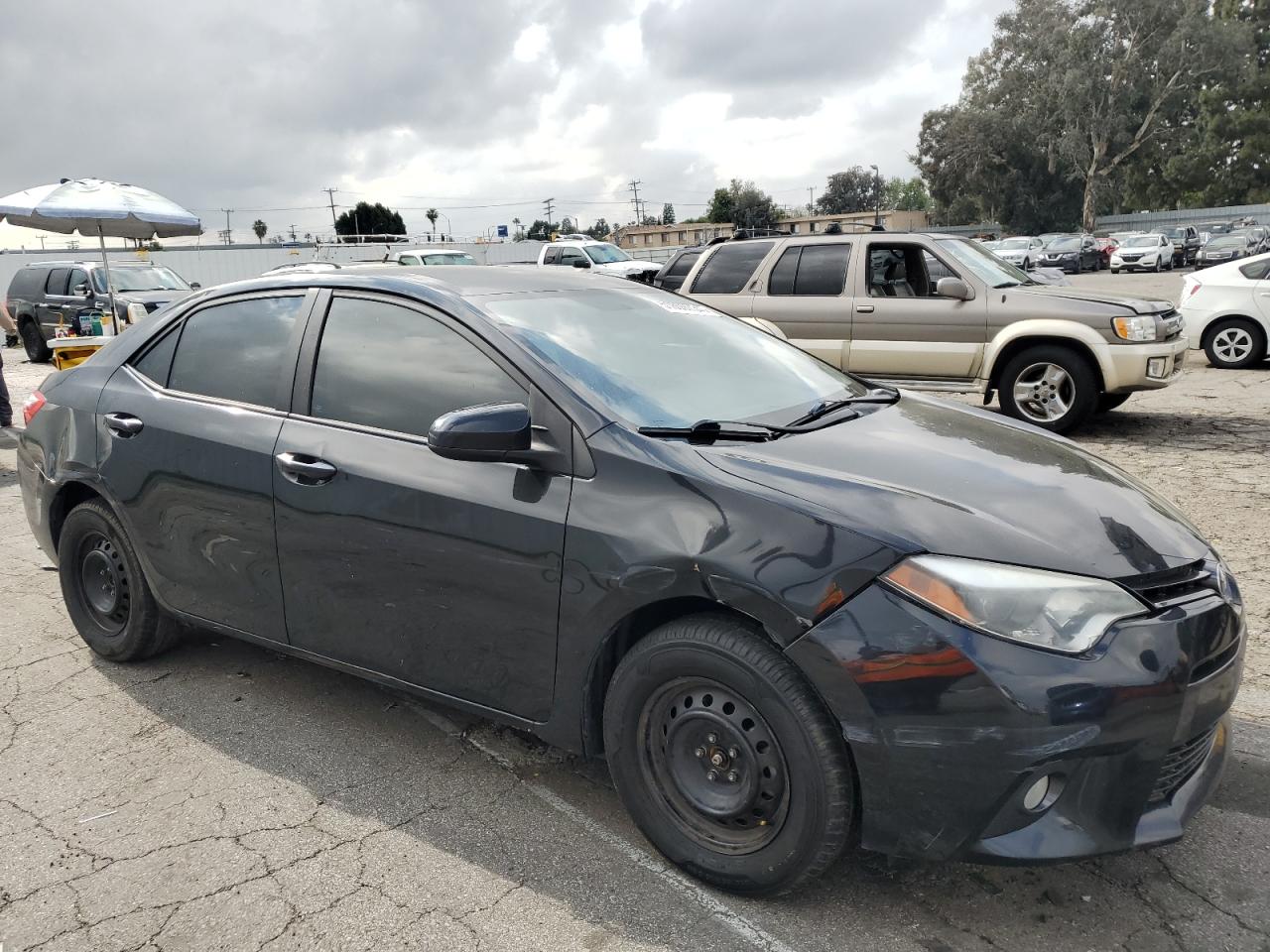 2016 Toyota Corolla L vin: 5YFBURHE3GP470637