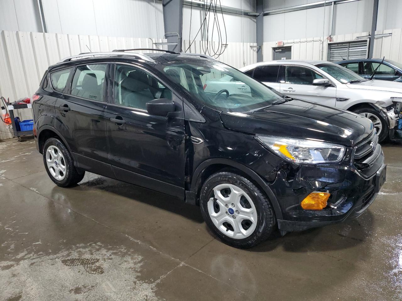 2017 Ford Escape S vin: 1FMCU0F72HUB80670