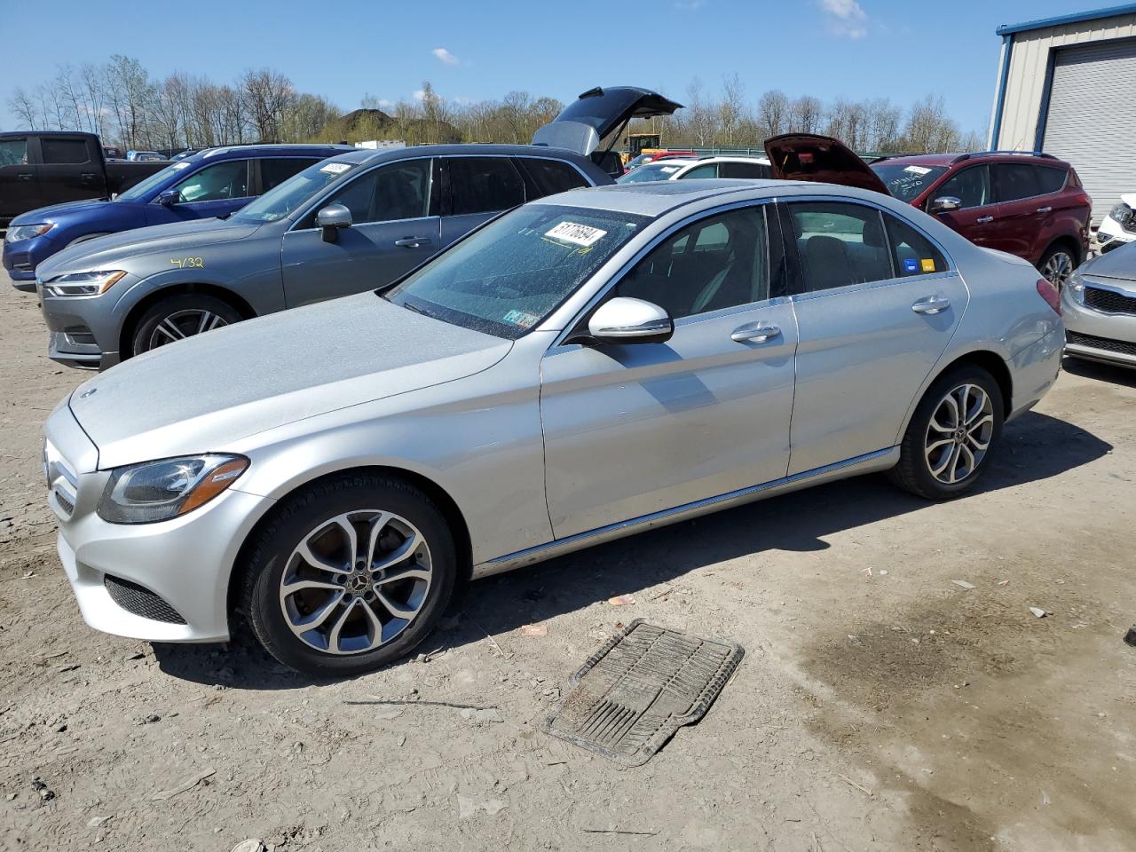 55SWF4KB8JU252028 2018 Mercedes-Benz C 300 4Matic